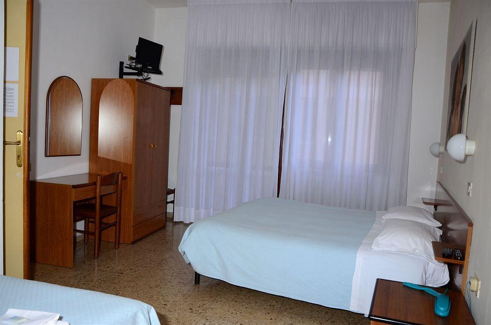 Hotel Cecile Pisa Dış mekan fotoğraf