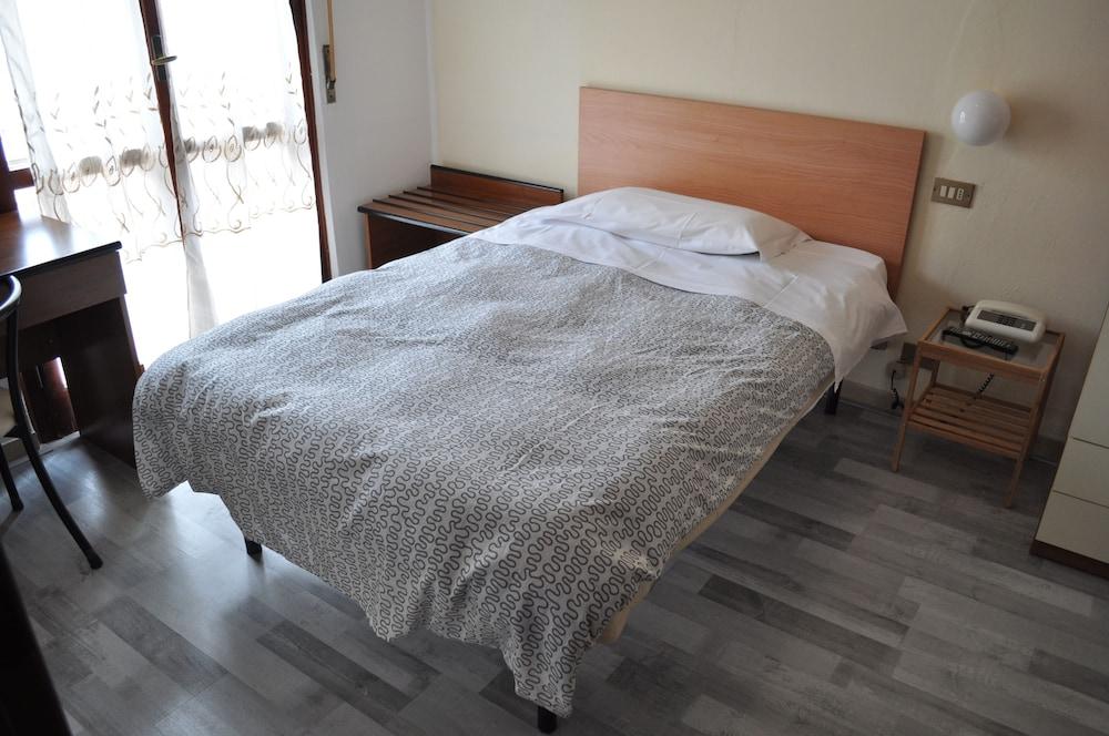Hotel Cecile Pisa Dış mekan fotoğraf