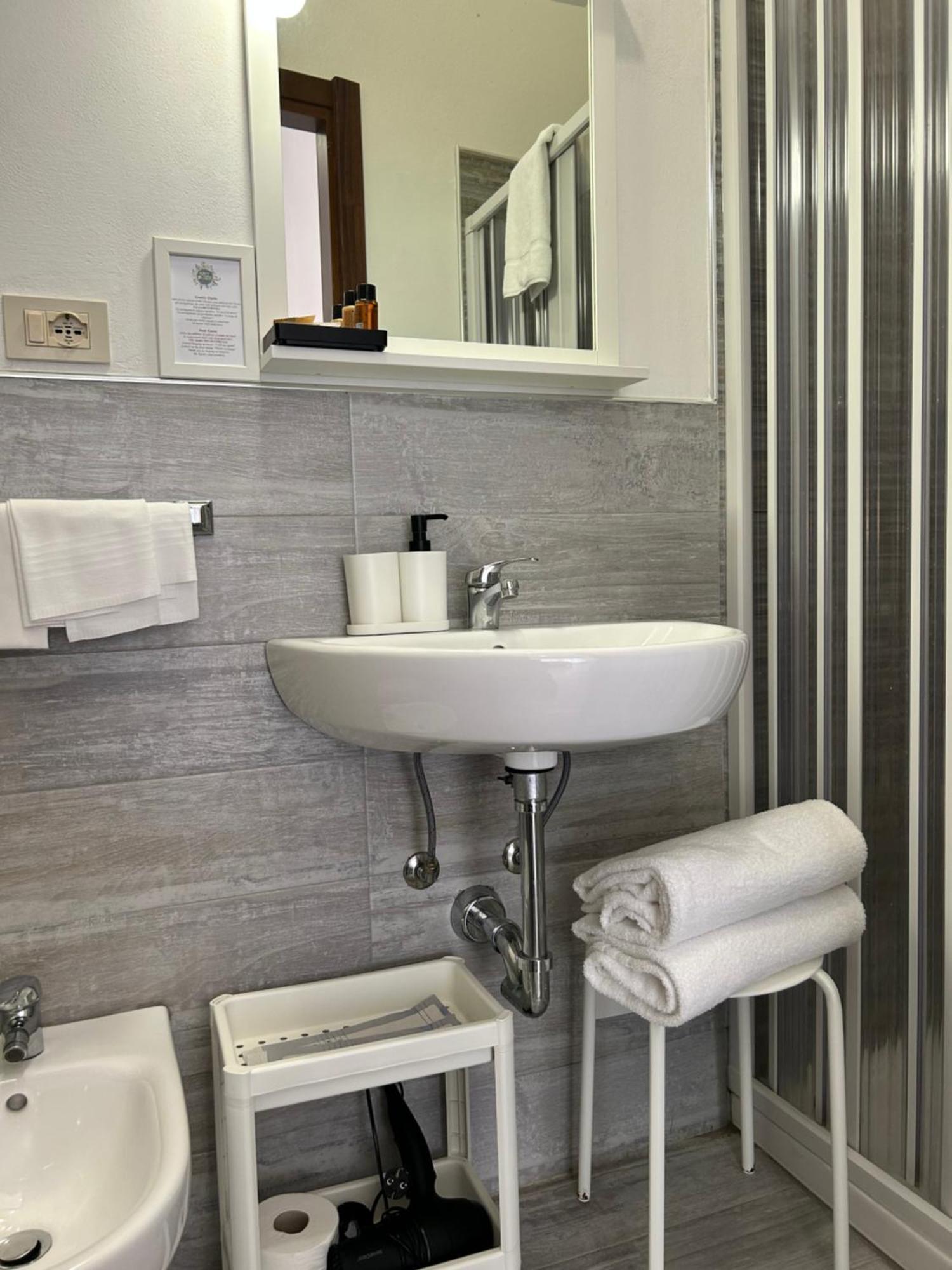 Hotel Cecile Pisa Dış mekan fotoğraf